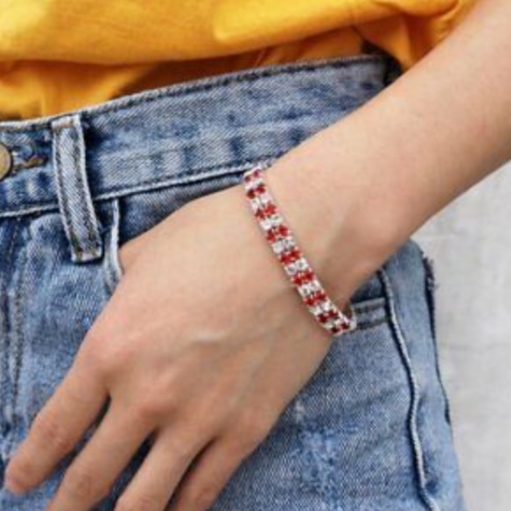 Crystal Rhinestone Stretch Bracelet - Picture 3 of 7